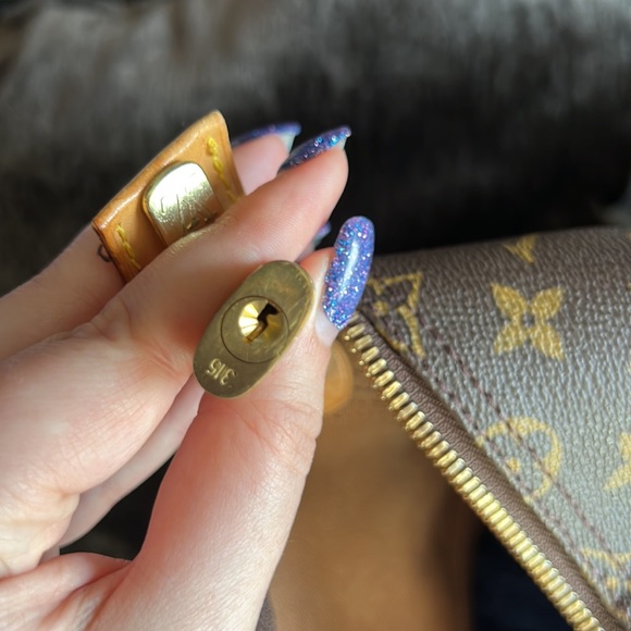 Louis Vuitton cruiser  45 - Picture 4 of 16